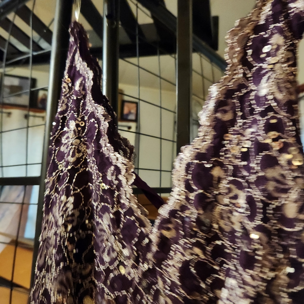 Brand New With Tags Womans Purple and White Flower Pattern Maxi Dress - Picture 9 of 9